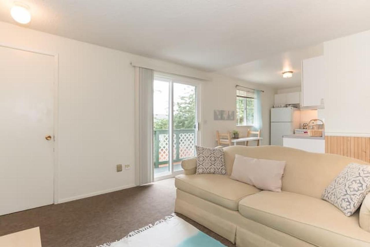 Unique, Convenient, Centrally Located Apartment Kent Kültér fotó