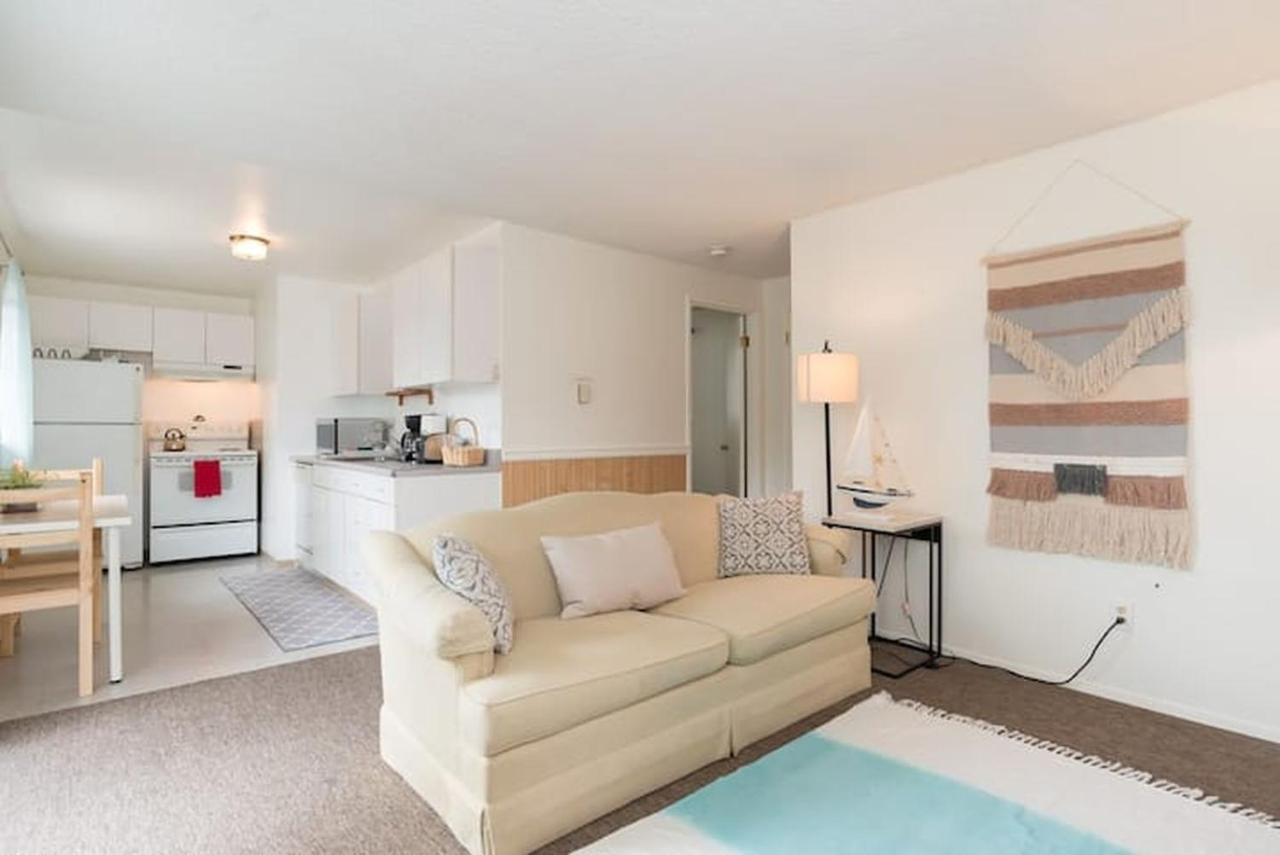 Unique, Convenient, Centrally Located Apartment Kent Kültér fotó